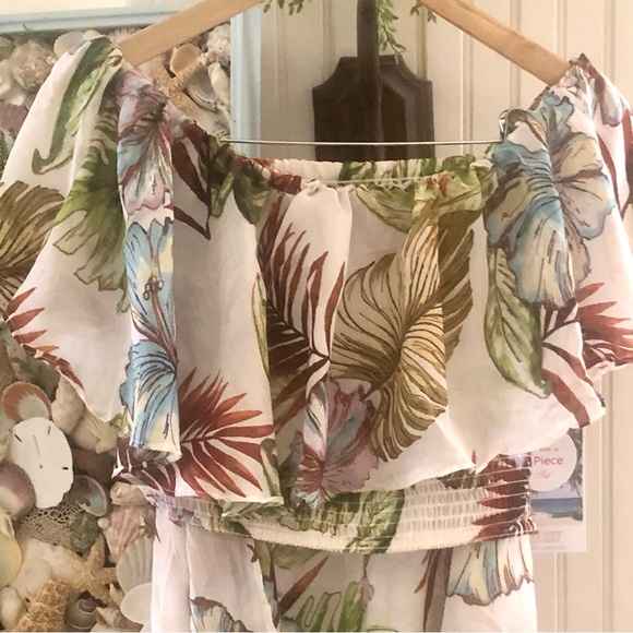 NWT! Tropical Summer Sheer Open Leg Palazzo Pants + Midriff Sz Medium - Picture 6 of 9